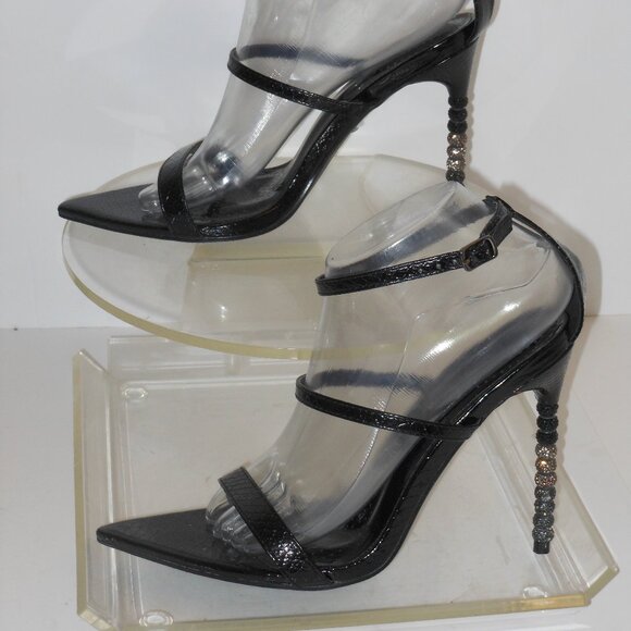 AZALEA WANG BLACK STRAPPY SANDALS SIZE 9 MEDIUM - Picture 2 of 7